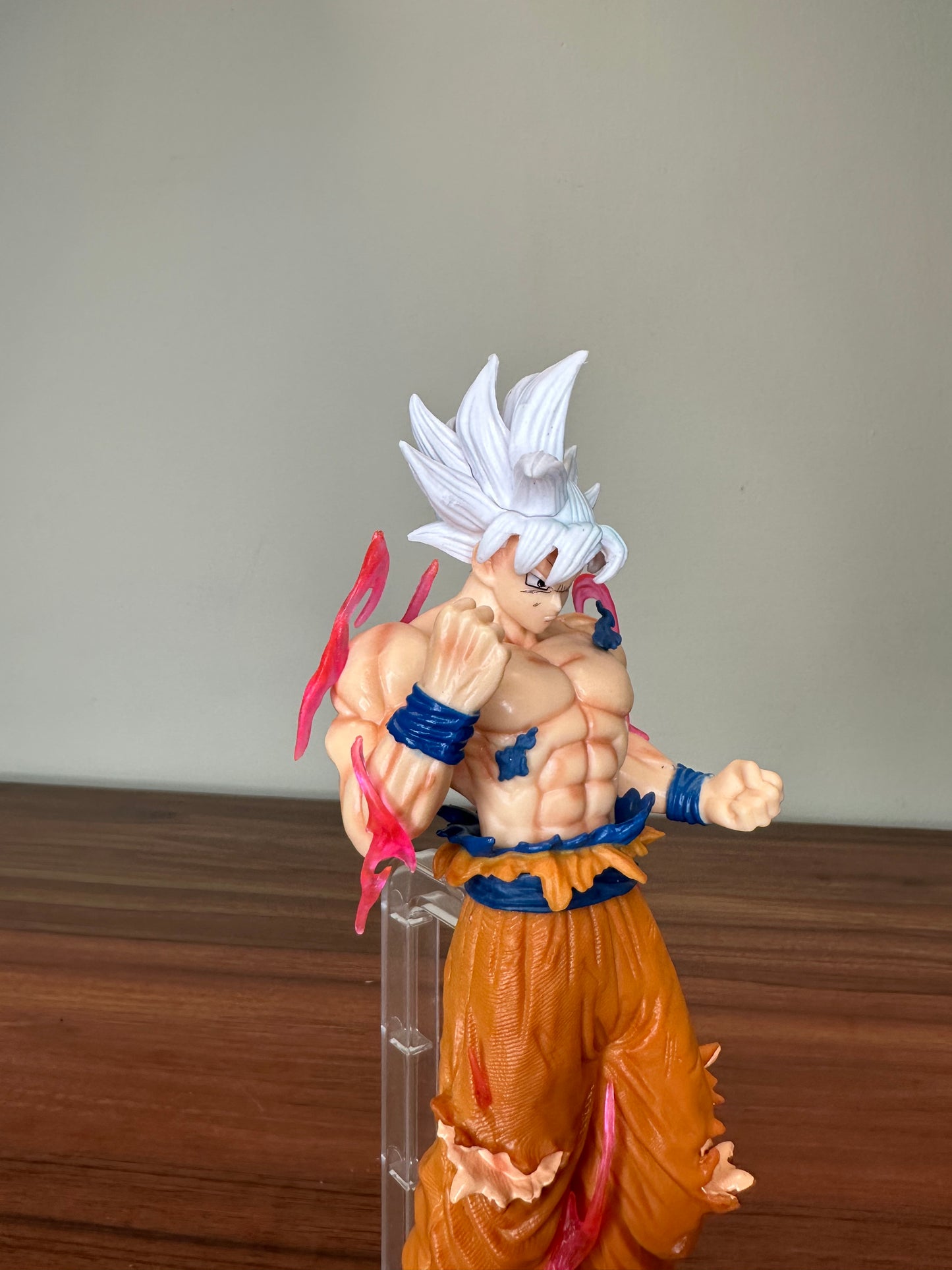 Goku Ultra Instinct Action Figure