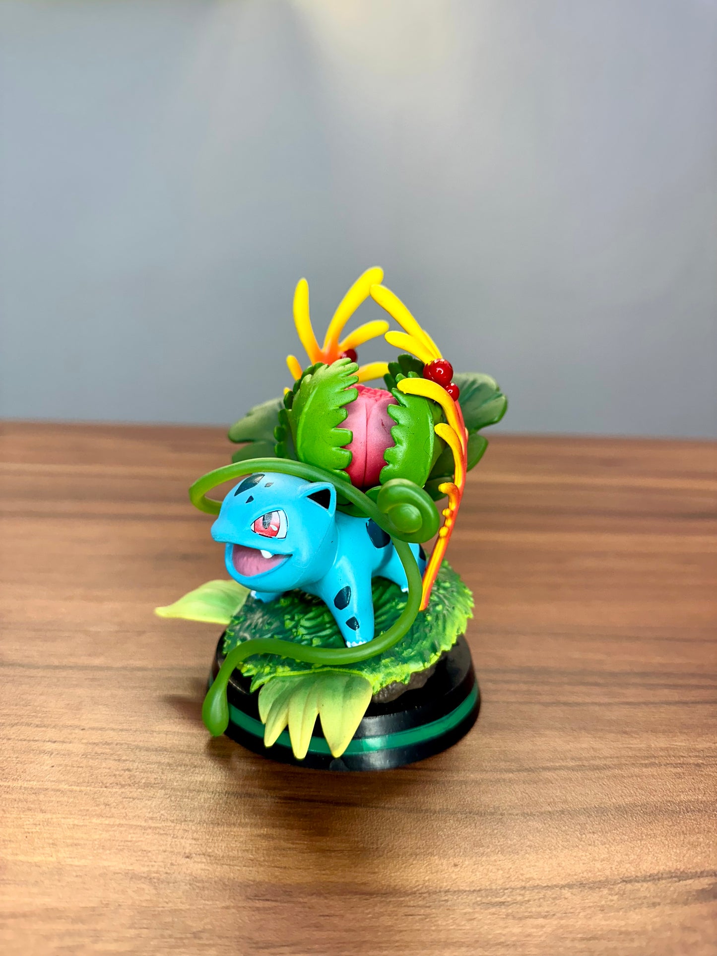 Pokemon Ivysaur Action Figure
