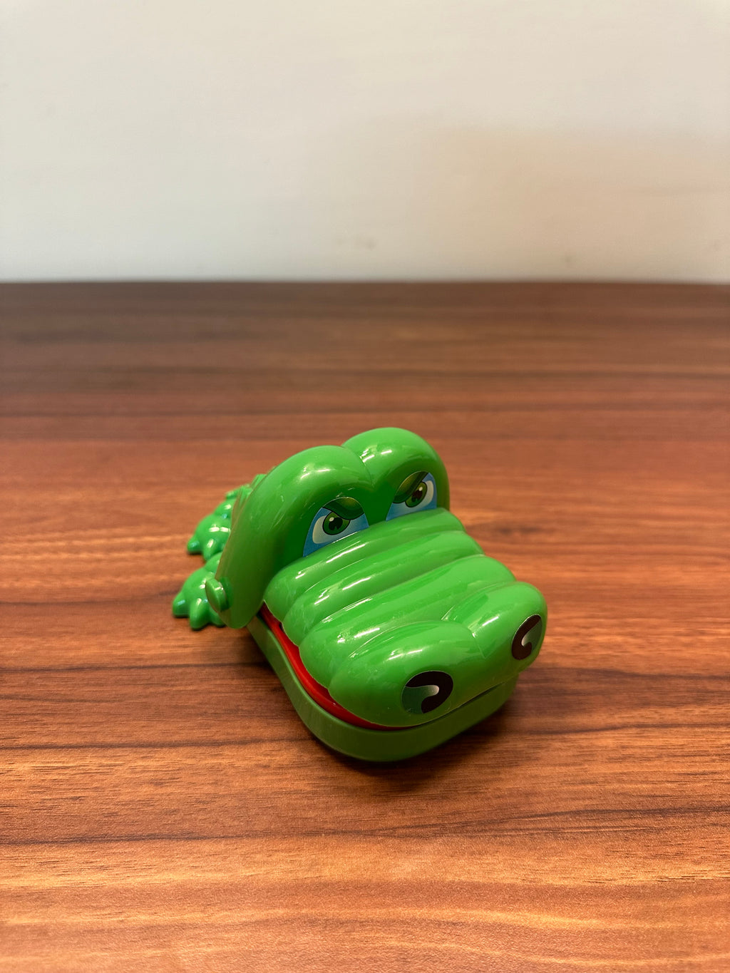 Snapping Crocodile Game