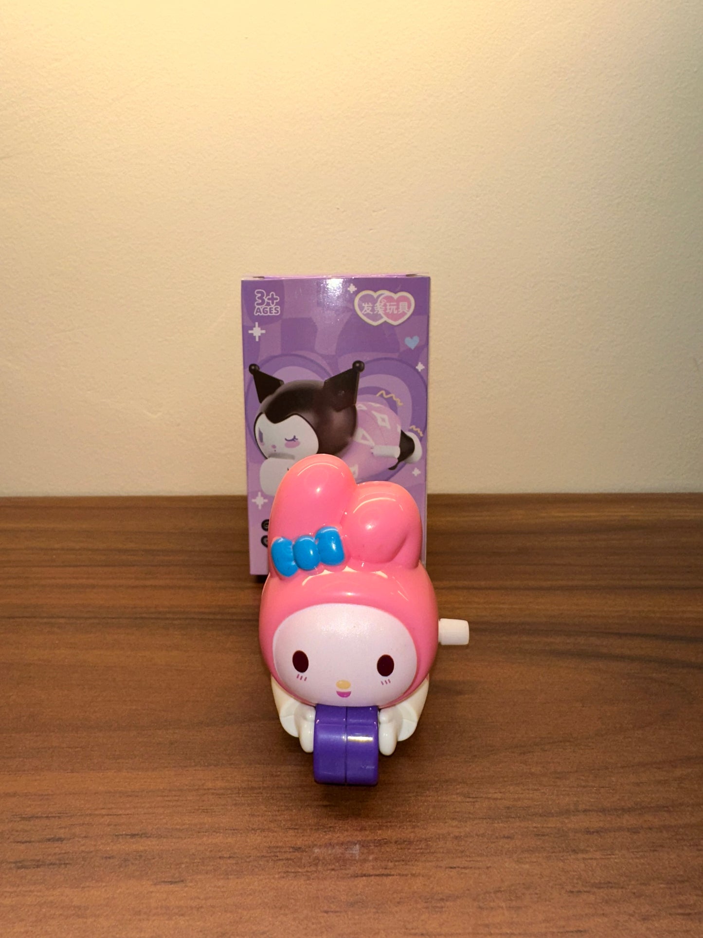 Kuromi moving figure ( White & Pink )
