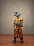 Goku 30cms