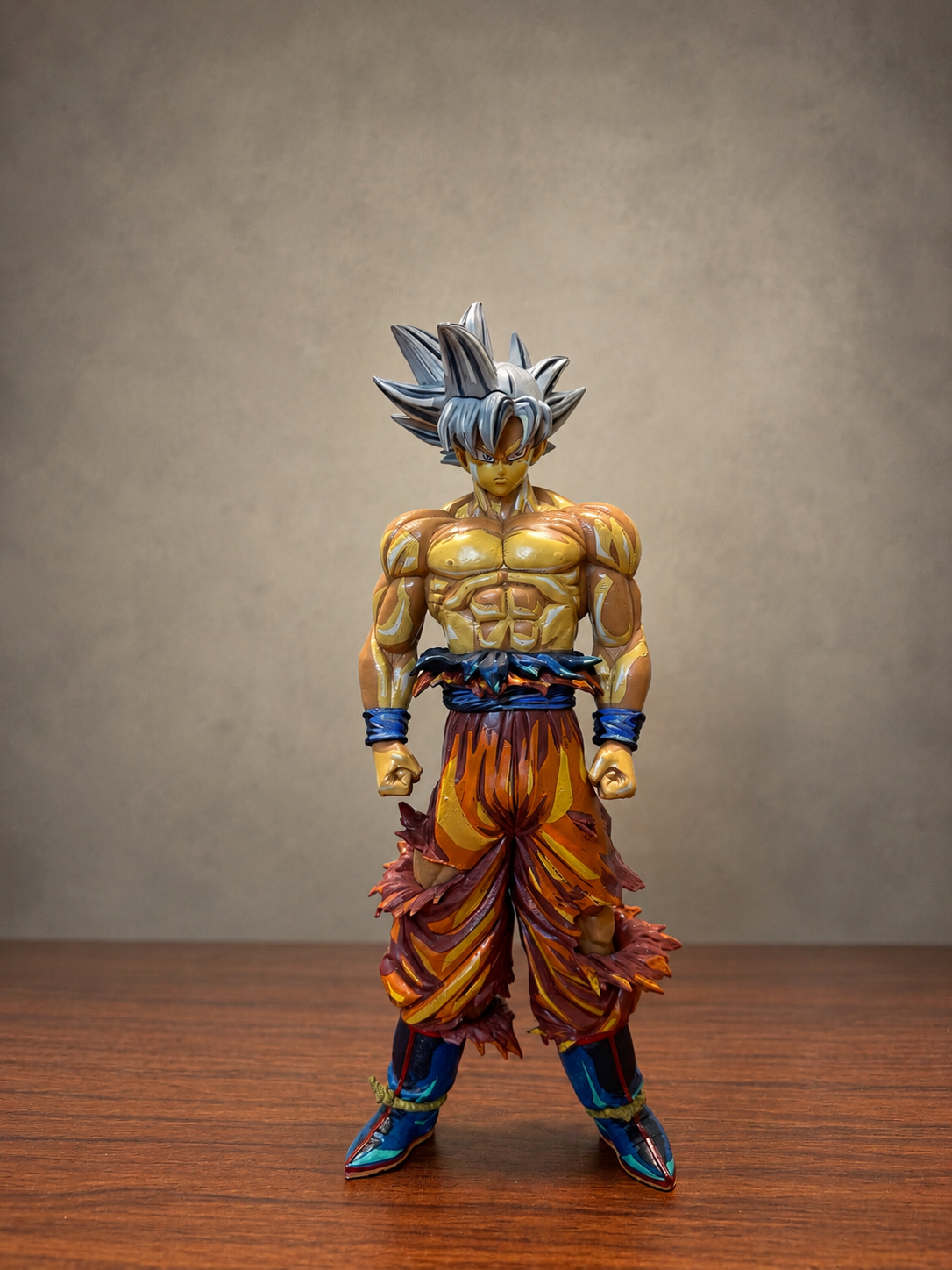 Goku 30cms